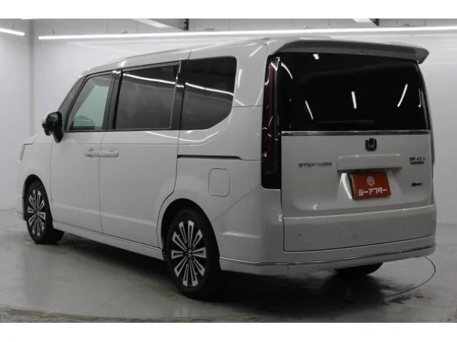 Honda STEPWAGON E:HEV SPADA PREMIUM LINE 2022 — миниатюра 2
