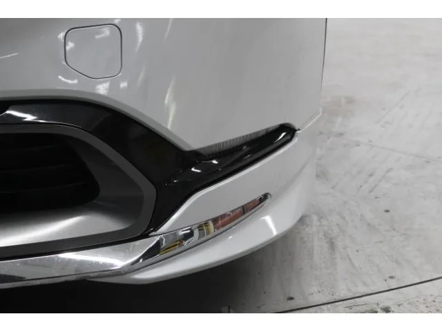 Toyota Prius Z 2023 — миниатюра 5