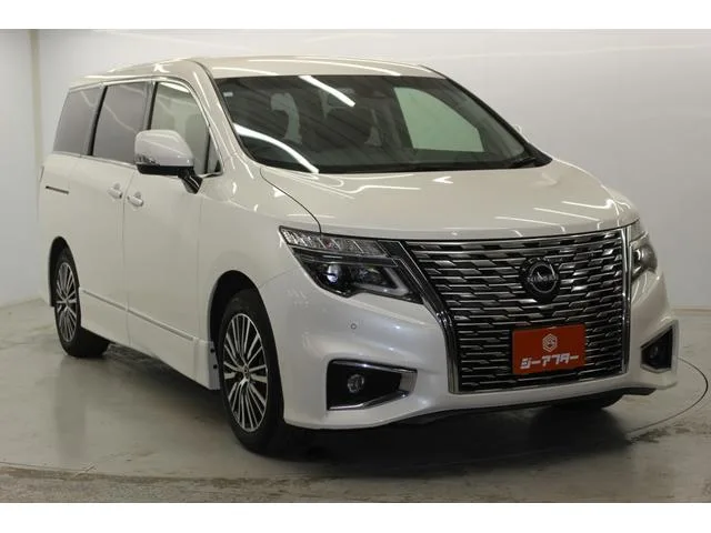 Nissan ELGRAND 250HIGHWAY STAR S 2024 — миниатюра 2