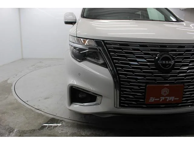 Nissan ELGRAND 250HIGHWAY STAR S 2024 — миниатюра 4