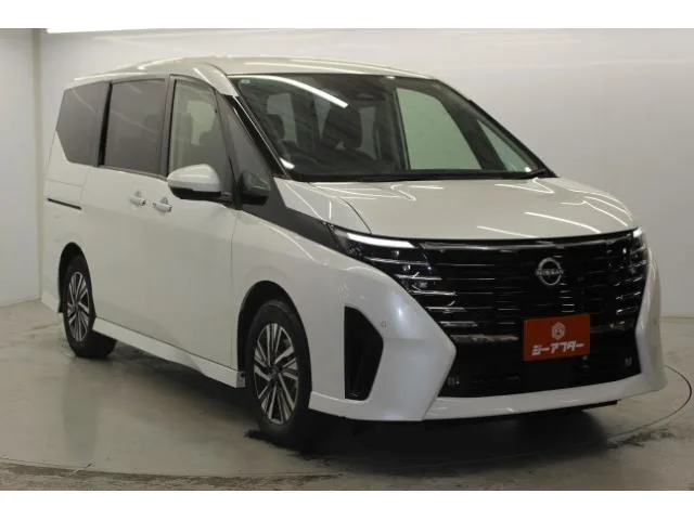 Nissan SERENA E-POWER HIGHWAY STAR V 2024 — миниатюра 2
