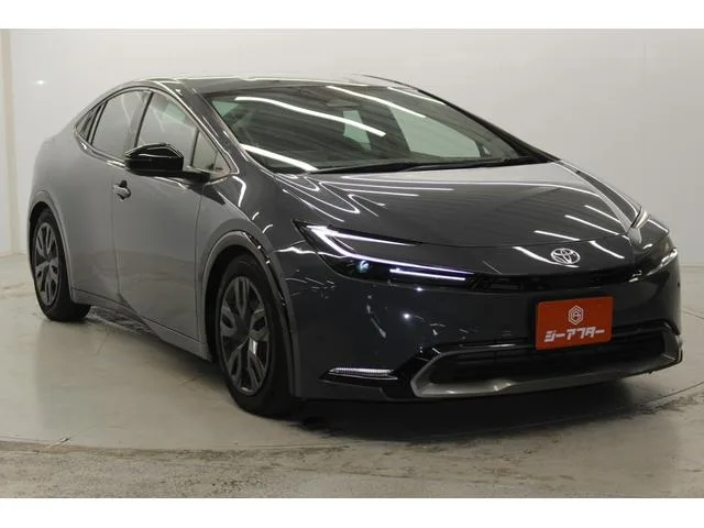 Toyota Prius Z 2023 — миниатюра 2
