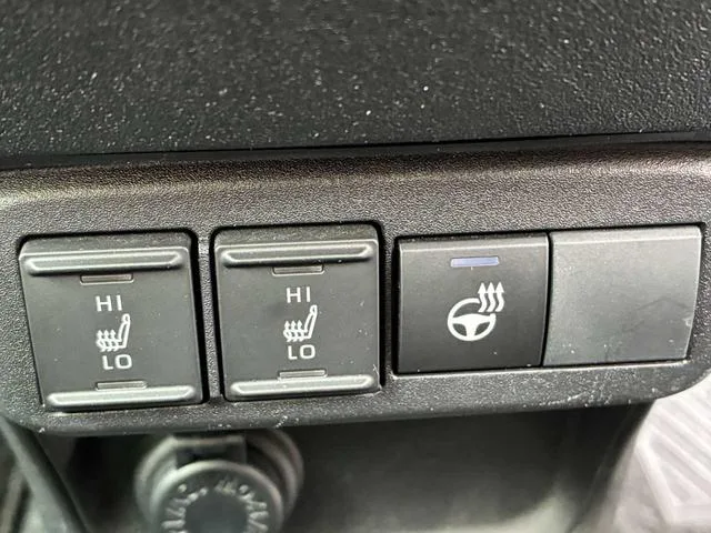 Toyota SIENTA HYBRID Z 2023 — миниатюра 4