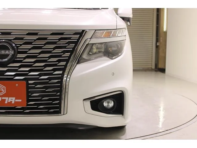 Nissan ELGRAND 250HIGHWAY STAR S 2023 — миниатюра 5