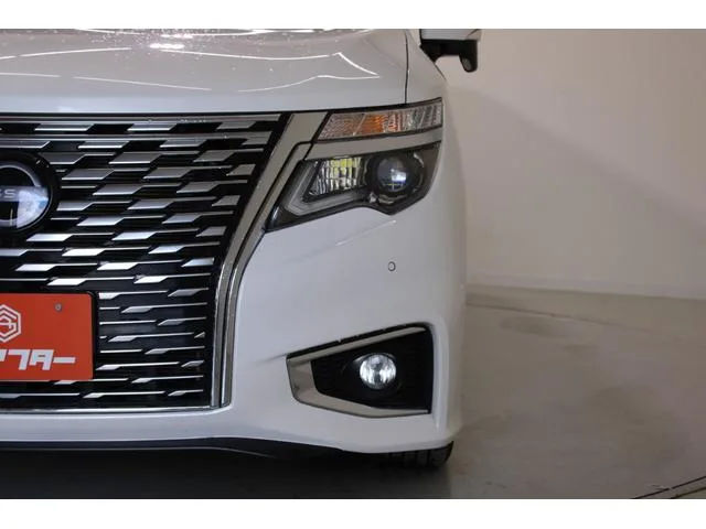 Nissan ELGRAND 250HIGHWAY STAR S 2024 — миниатюра 4