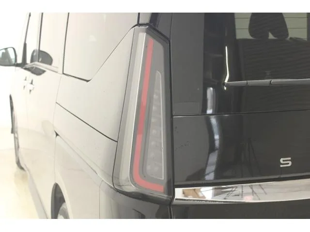 Nissan SERENA HIGHWAY STAR V 2023 — миниатюра 5