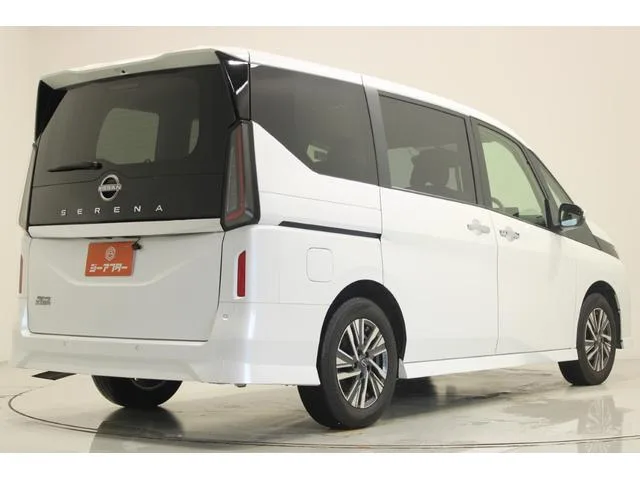 Nissan SERENA HIGHWAY STAR V 2025 — миниатюра 3