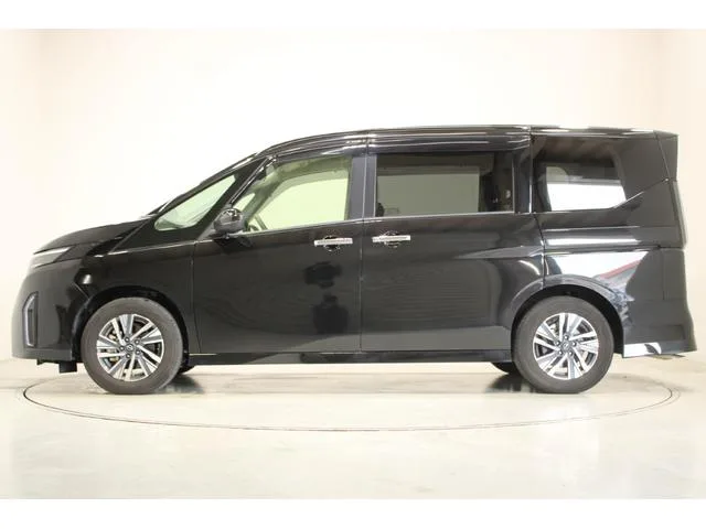 Nissan SERENA HIGHWAY STAR V 2023 — миниатюра 3
