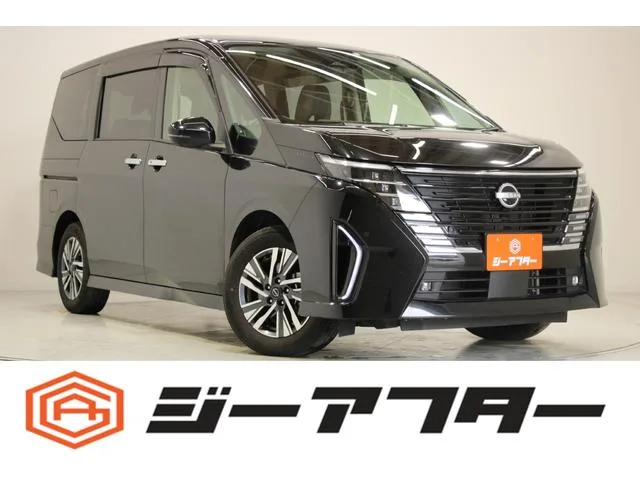 Nissan SERENA HIGHWAY STAR V 2023 — фото 1, купить с доставкой в Москву