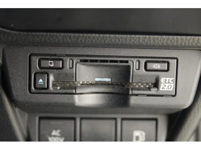 Toyota PRIUS G 2024 — миниатюра 3