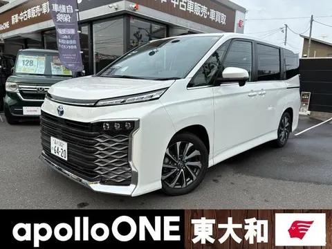 Toyota VOXY 2025 купить в Москве