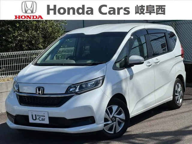 Honda FREED PLUS HYBRID HYBRID G 2023 — фото 1, купить с доставкой в Москву