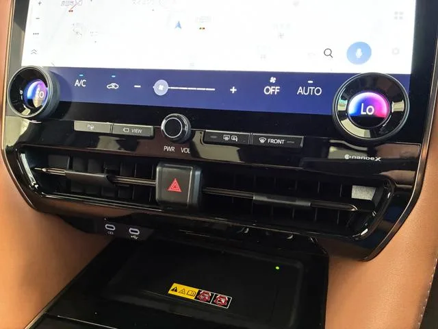 Toyota VELLFIRE HYBRID Z PREMIER 2023 — миниатюра 4