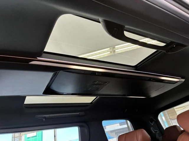 Toyota VELLFIRE HYBRID Z PREMIER 2023 — миниатюра 5