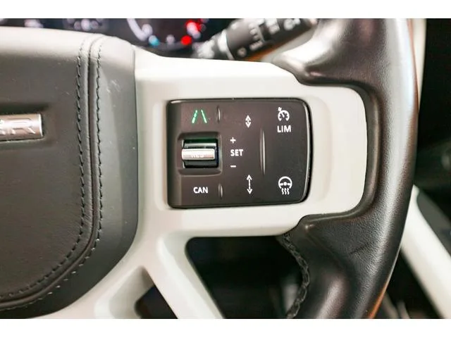 Land Rover Defender 130FIRST EDITION D300 2022 — миниатюра 4