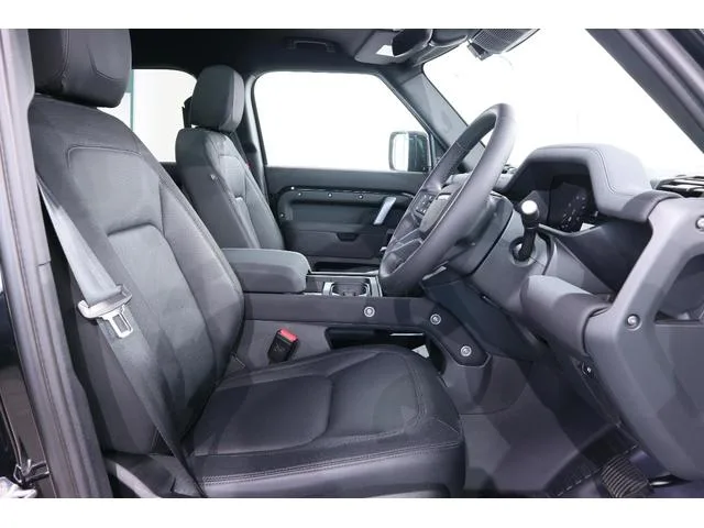 Land Rover DEFENDER 110X-DYNAMIC SE D300 2023 — миниатюра 5