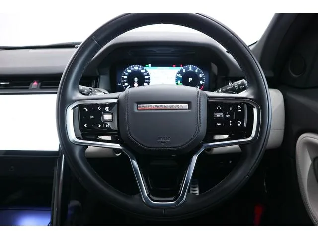 Land Rover Discovery Sport DYNAMIC HSE P300E 2024 — миниатюра 2
