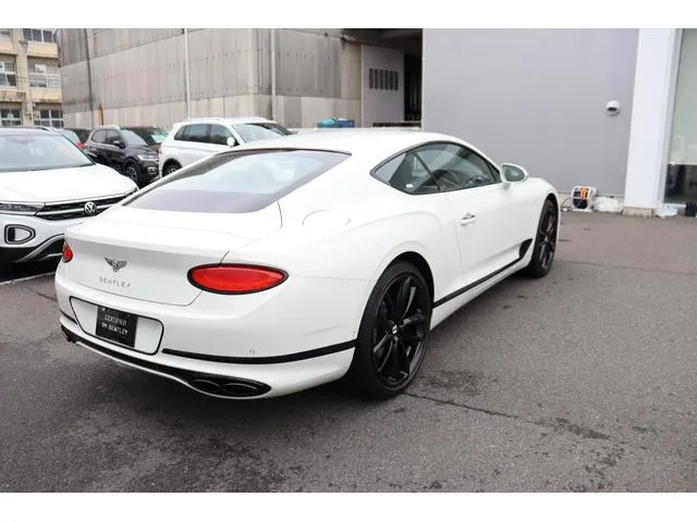 Bentley CONTINENTAL GT V8 2022 — миниатюра 3