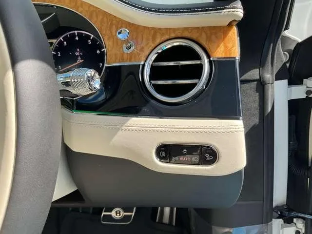 Bentley Continental GT V8 AZURE 2023 — миниатюра 5