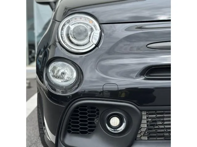 Abarth ABARTH 695 ESSEESSE BASE GRADE 2022 — миниатюра 3