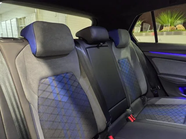 Volkswagen GOLF R TSI 4MOTION 2022 — миниатюра 4