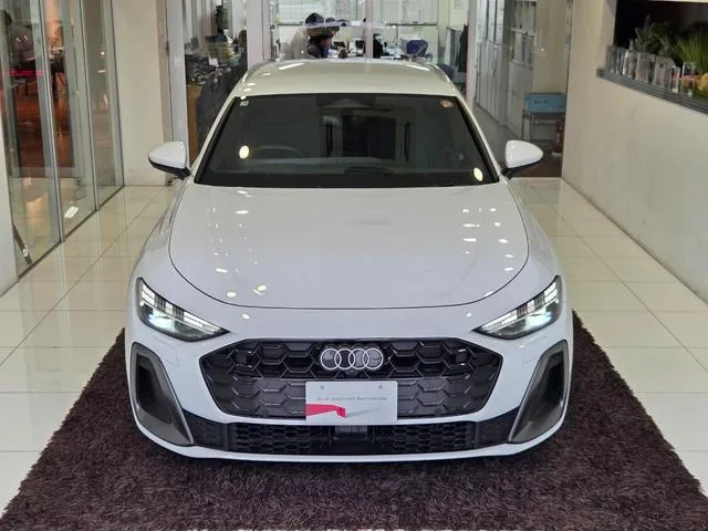 Audi A5 AVANT TFSI 110KW S LINE PACKAGE 2025 — миниатюра 4