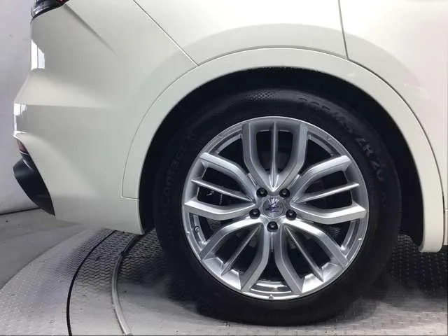 Maserati LEVANTE GT HYBRID 2022 — миниатюра 4