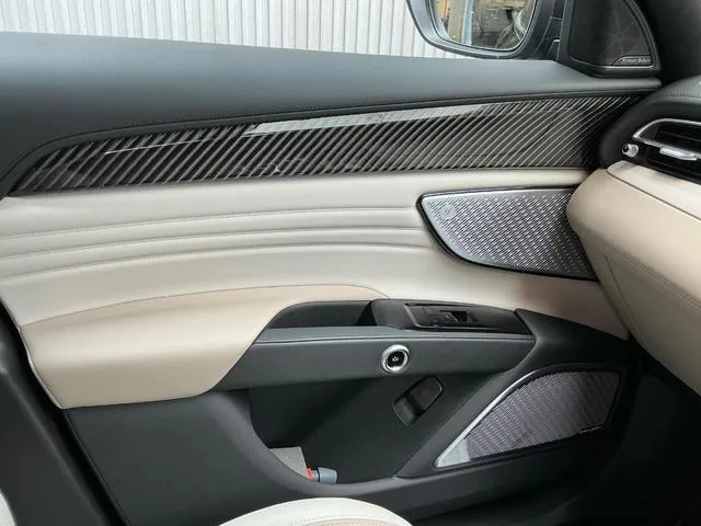 Maserati GRECALE MODENA 2025 — миниатюра 5