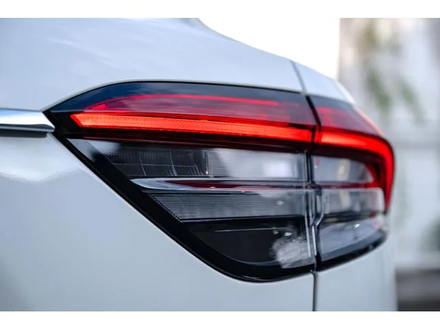 Maserati Levante MODENA 2022 — миниатюра 5