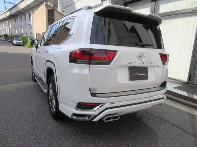 Toyota Land Cruiser ZX 2023 — миниатюра 3