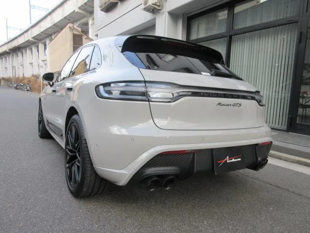 Porsche Macan MACAN GTS 2024 — миниатюра 3