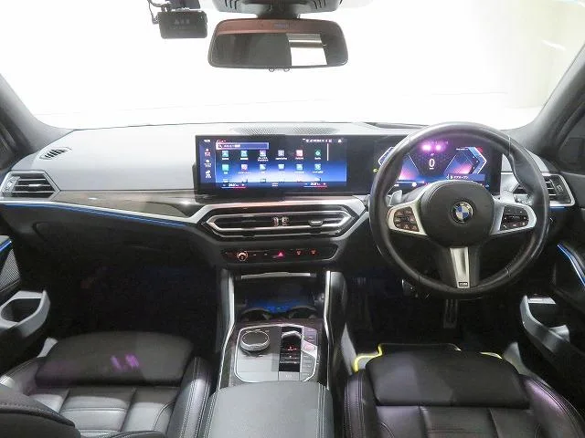 BMW 3 Series 320D X DRIVE TOURING M-SPORT 2022 — миниатюра 3