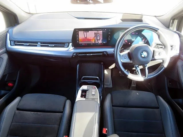 BMW 2 Series 218D ACTIVE TOURER M-SPORT 2023 — миниатюра 3