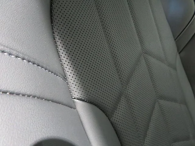 BMW 5 SERIES 523D X DRIVE M-SPORT 2025 — миниатюра 5