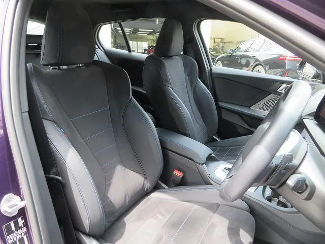 BMW 1 Series 120D M SPORT 2025 — миниатюра 4