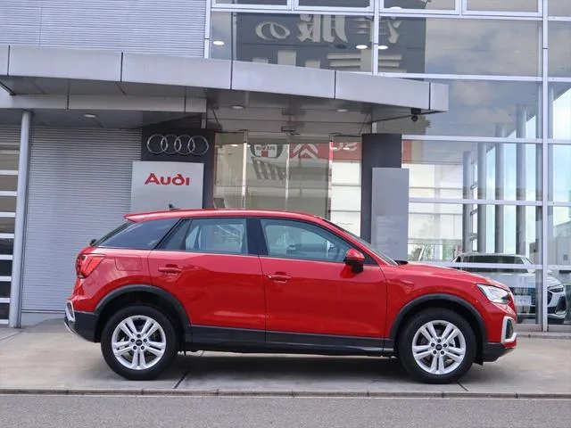 Audi Q2 35TFSI ADVANCED 2026 — миниатюра 3