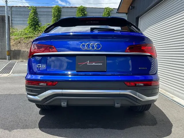 Audi Q5 Sportback 1ST EDITION 2022 — миниатюра 2