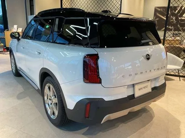 MINI MINI COUNTRYMAN E FAVOURED TRIM 2025 — миниатюра 2