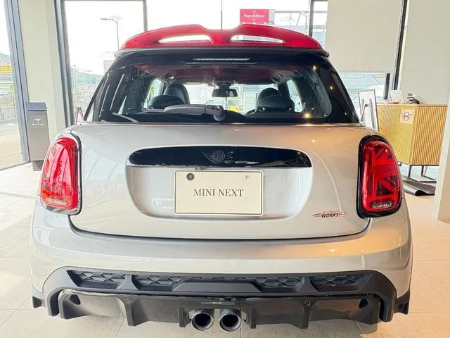 MINI MINI JOHN COOPER WORKS PREMIUM PLUS PACKAGE JOHN COOPER WORKS TRIM 2023 — миниатюра 3