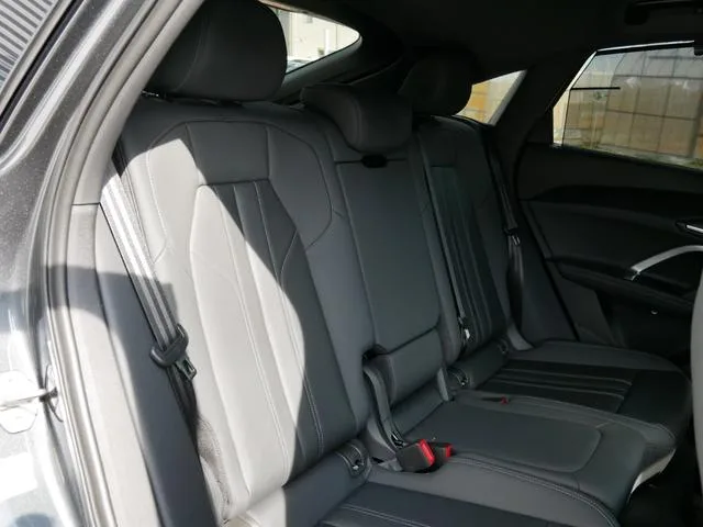 Audi Q5 Sportback TDI QUATTRO 150KW ADVANCED S LINE PACKAGE 2025 — миниатюра 3