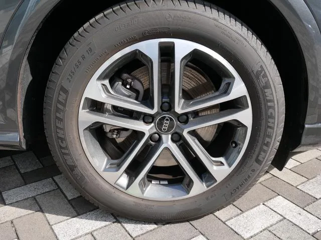Audi Q5 Sportback TDI QUATTRO 150KW ADVANCED S LINE PACKAGE 2025 — миниатюра 5