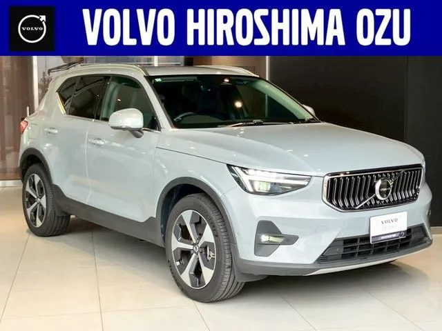 Volvo XC40 ULTRA B4 AWD 2024 — фото 1, купить с доставкой в Москву