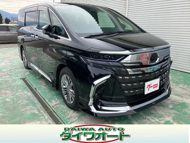 Toyota ALPHARD HYBRID Z 2025 — фото 1, купить с доставкой в Москву