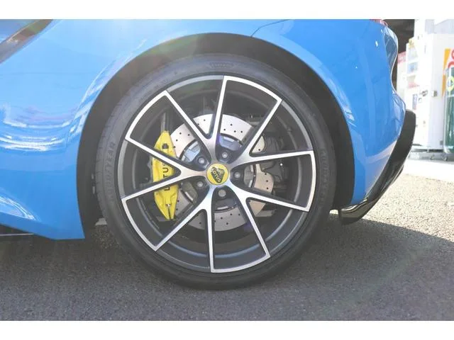 Lotus EMIRA V6 FIRST EDITION 2023 — миниатюра 3