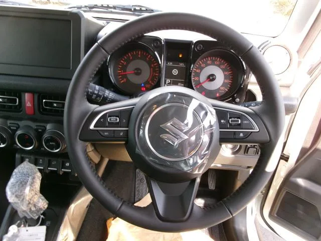 Suzuki JIMNY NOMADE FC 2026 — миниатюра 5