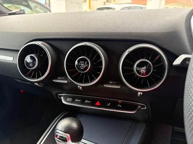 Audi TT COUPE 45TFSI QUATTRO S LINE PACKAGE 2023 — миниатюра 4