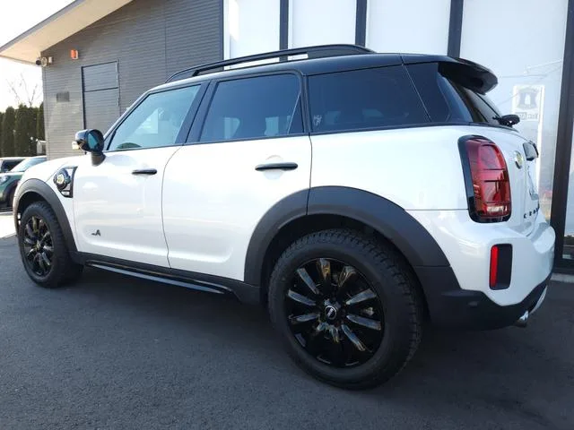 MINI MINI COOPER S E CROSSOVER ALL4 PREMIUM PLUS PACKAGE ALL4 TRIM 2023 — миниатюра 4