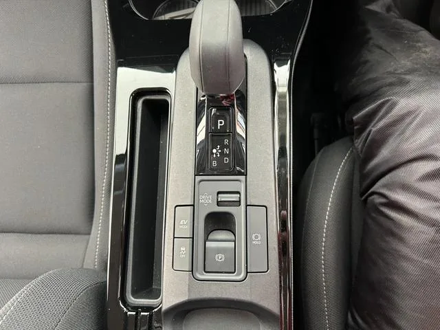 Toyota PRIUS G 2023 — миниатюра 3