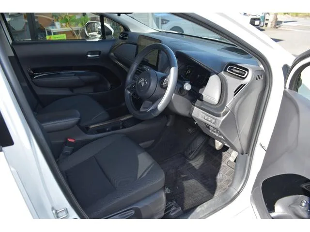 Toyota AQUA Z 2022 — миниатюра 4