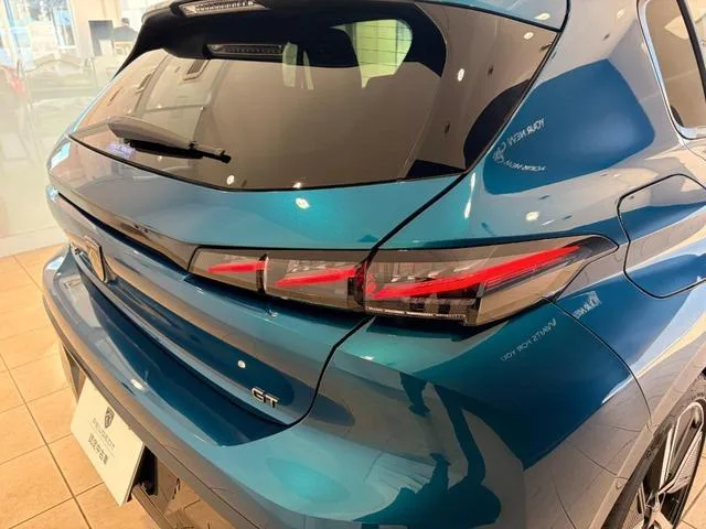 Peugeot 308 2025 — миниатюра 5